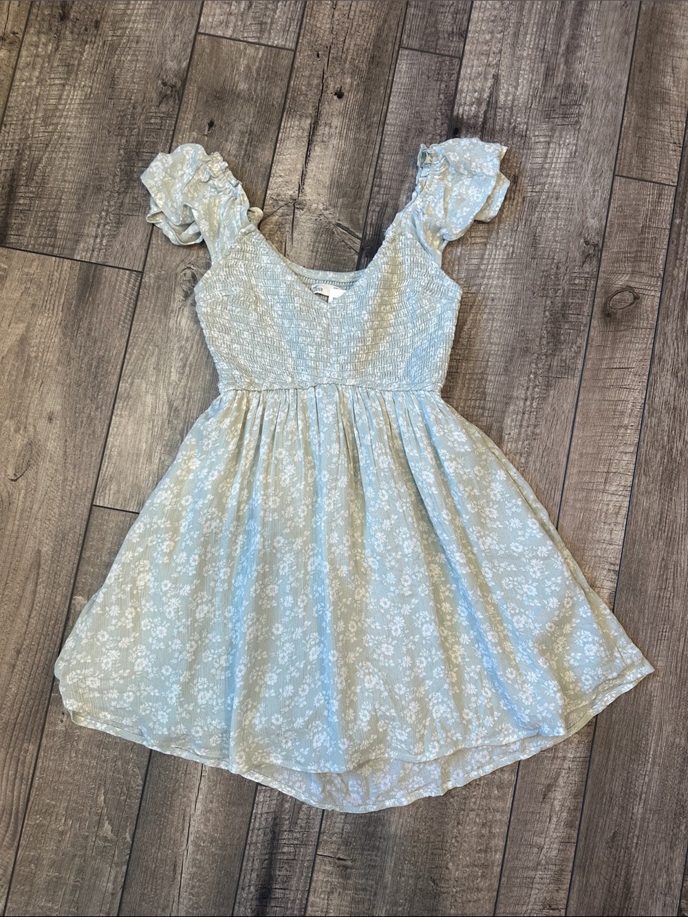 Hollister Pale Green Floral Ruffle-Short Sleeve Skort Dress